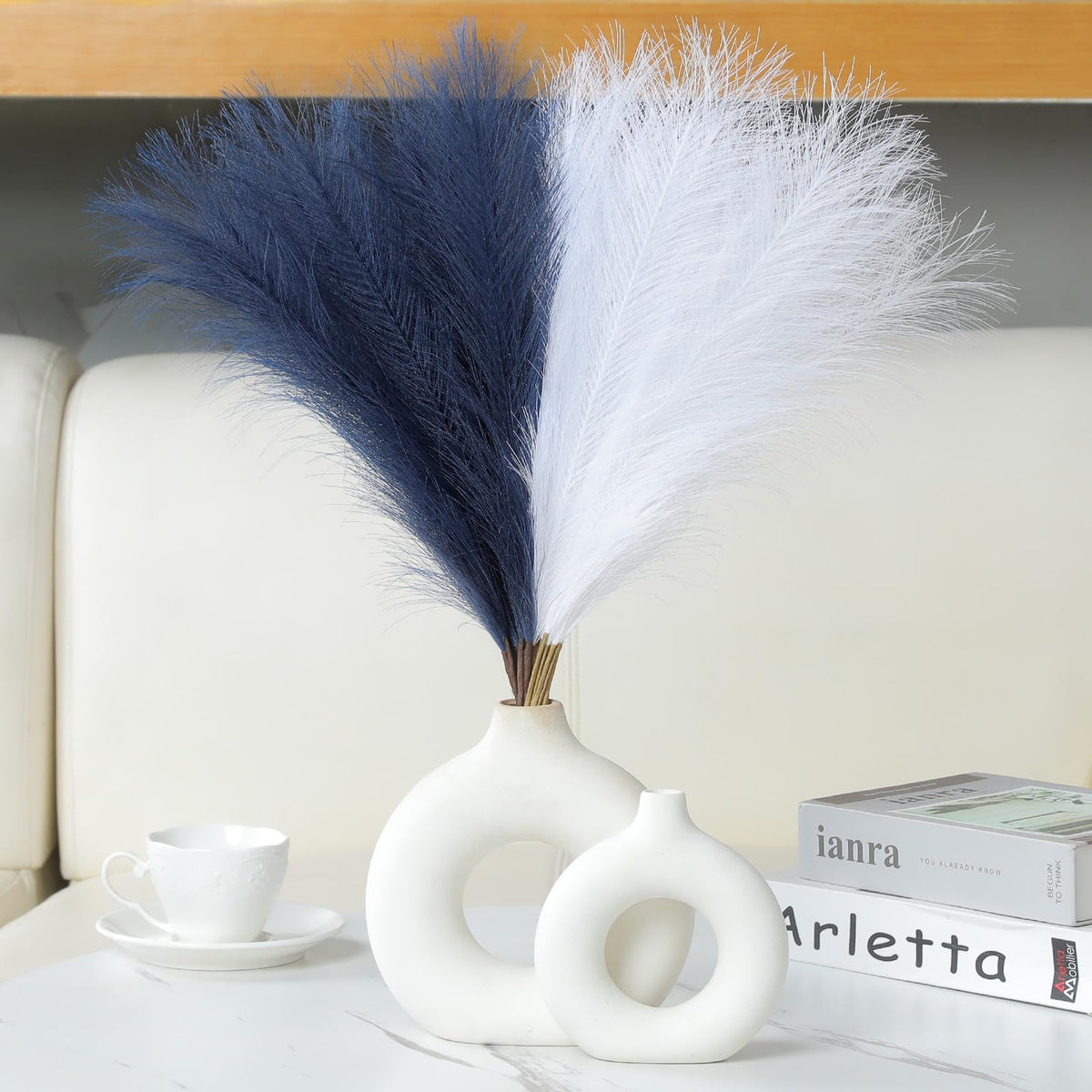 UREYMX Faux Pampas Grass Decor 17.7 Inch 30pcs, Artificial Pampas Grass Fluffy Home Decor, Short Vase Room Decor pompous Grass Flower Arrangement for Boho Home Wedding Decoration (Black,White,Grey)
