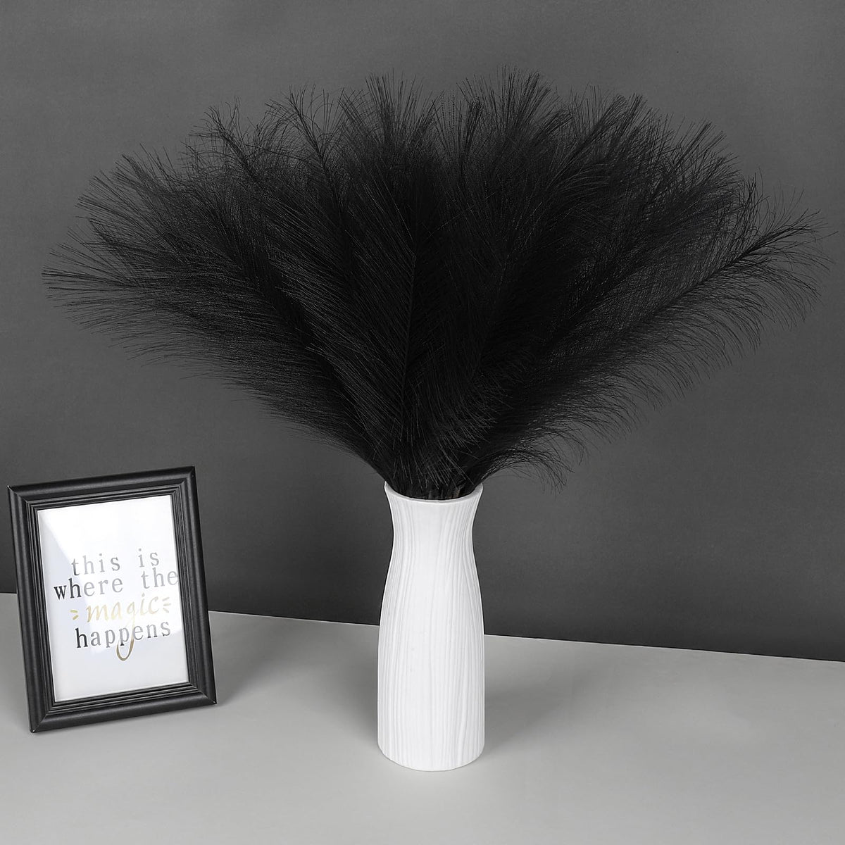 SeptCat 30 Pcs Pampas Grass Decor 21.7" Fluffy Faux Short Brown Pampas Grass Artificial Small Pompas Grass Flower Vase Filler for Home Wedding Living Room Wall Party Decoration