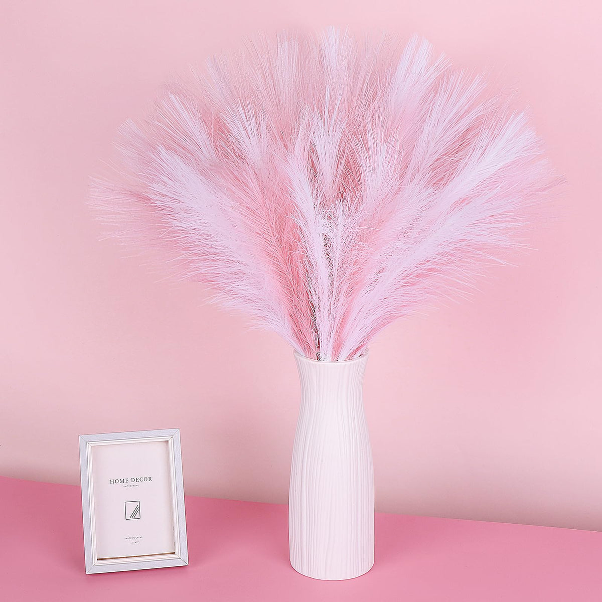 SeptCat 30 Pcs Pampas Grass Decor 21.7" Fluffy Faux Short Brown Pampas Grass Artificial Small Pompas Grass Flower Vase Filler for Home Wedding Living Room Wall Party Decoration