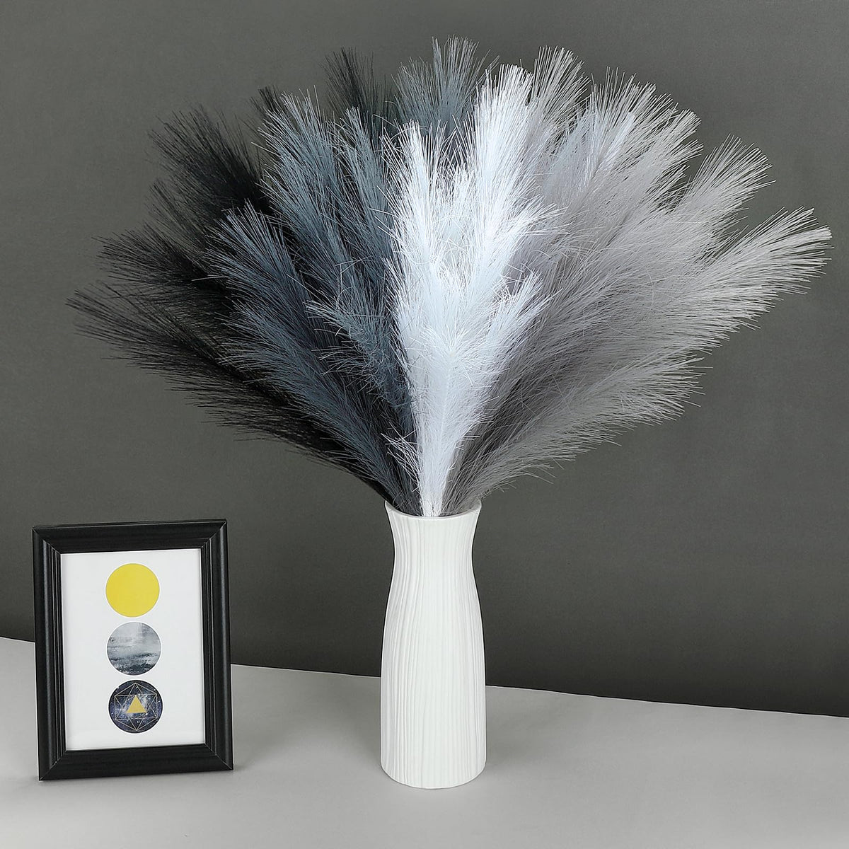 SeptCat 30 Pcs Pampas Grass Decor 21.7" Fluffy Faux Short Brown Pampas Grass Artificial Small Pompas Grass Flower Vase Filler for Home Wedding Living Room Wall Party Decoration