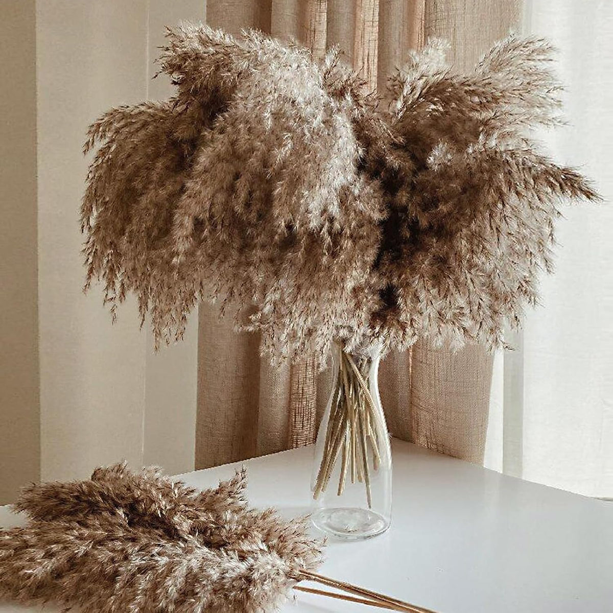ROOLLYA 17 Inch 20 Stems Natural Pampas Grass Decor - Tall Fluffy Pompas Grass for Floor Vase - Boho Decor Home Wedding Event Decor, 2404-c15-30brown-45cm