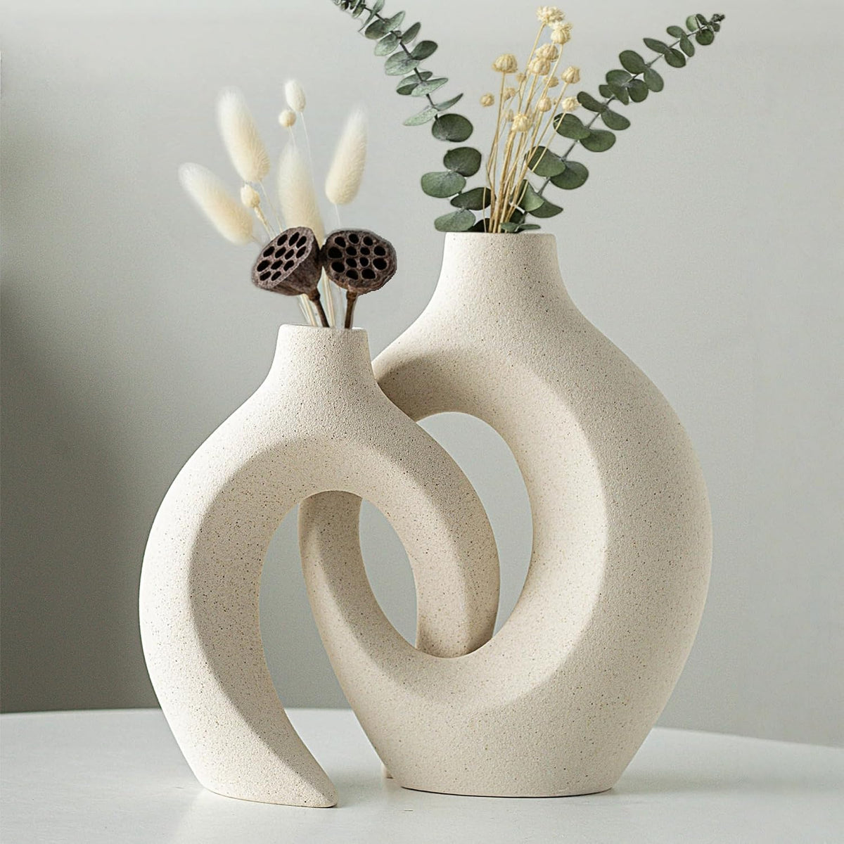 Levvohd Snuggle Hollow Ceramic Vase Set of 2 for Modern Nordic Home Decor